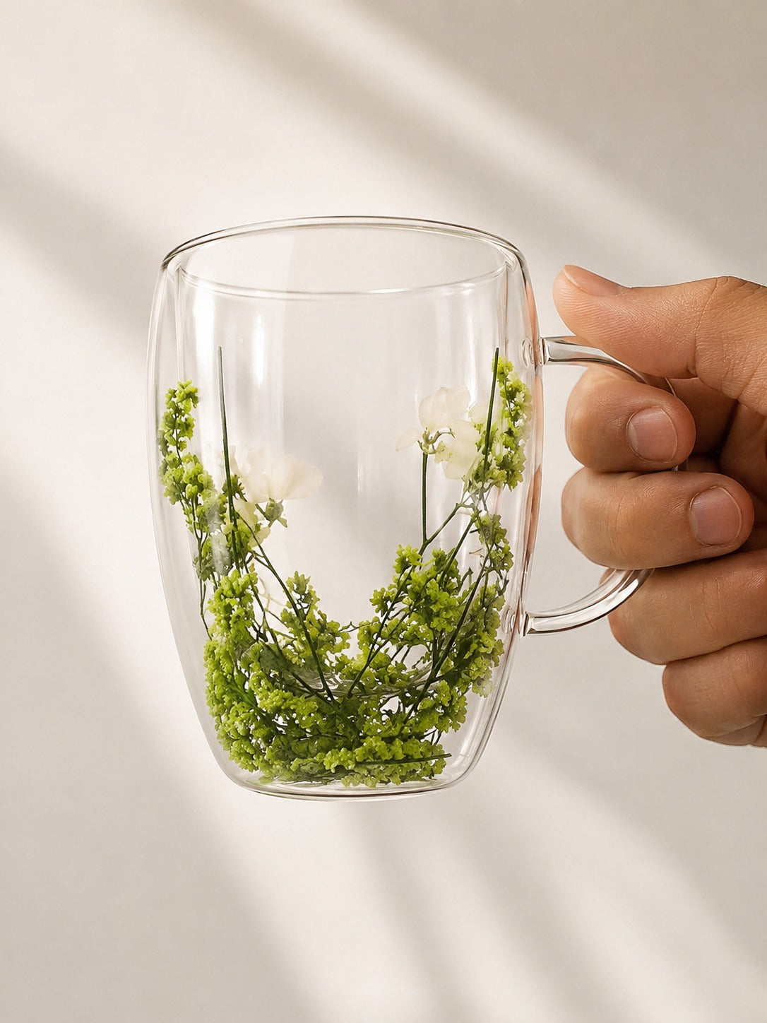 Double Wall Glass Coffee Mug with Dried Flower Design – Heat Resistant Transparent Tea Cup (350ml)